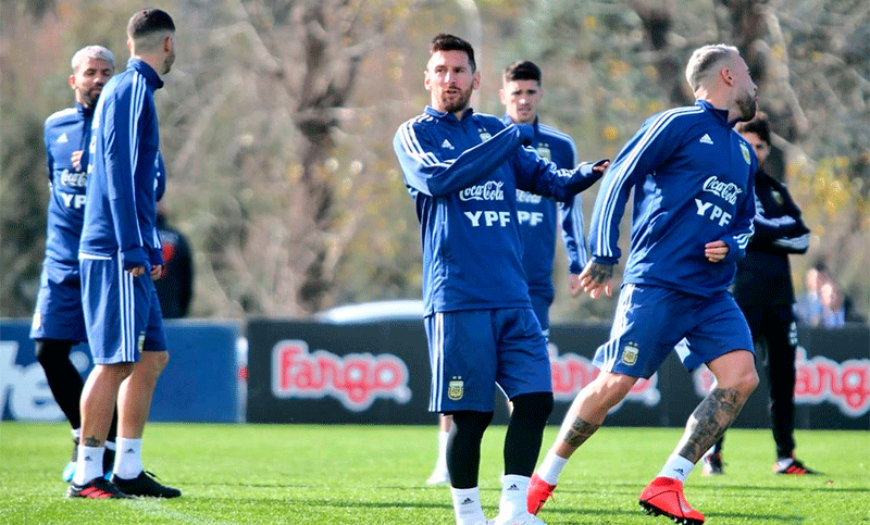 Messi se sumó a las prácticas