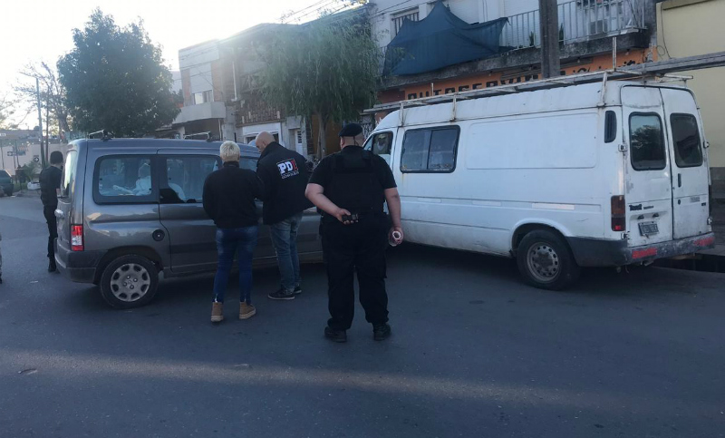 Dos detenidos tras una persecución luego de un robo