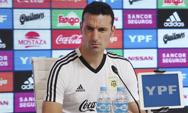 Scaloni nominó a los 23 futbolistas que irán a la Copa América de Brasil