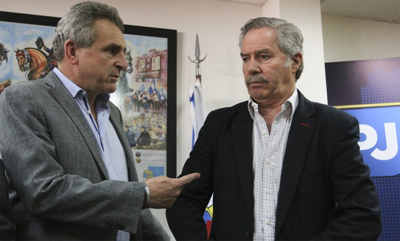 Solá y Rossi bajaron sus precandidaturas presidenciales; Scioli la mantiene