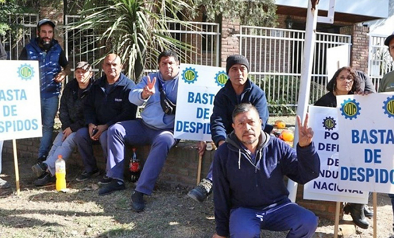 Despidieron a 15 operarios de una autopartista que presentó quiebra por la crisis económica