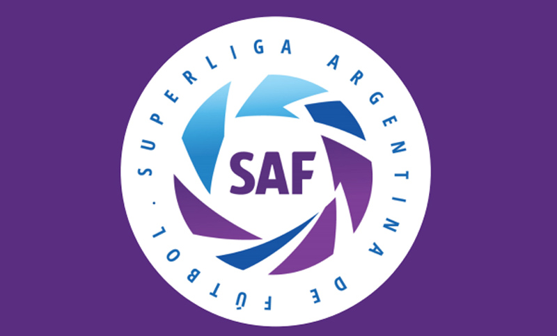 Clubes de la Superliga piden dos descensos en vez de cuatro