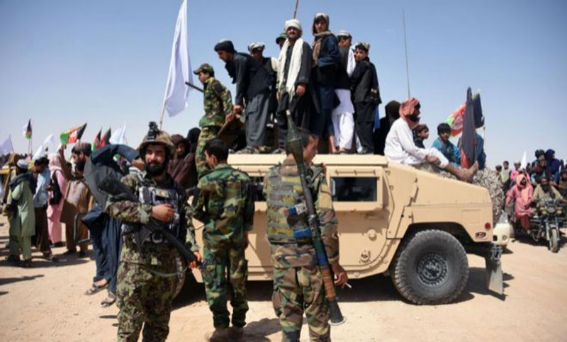 Al menos 45 talibanes murieron en un ataque aéreo de las fuerzas afganas