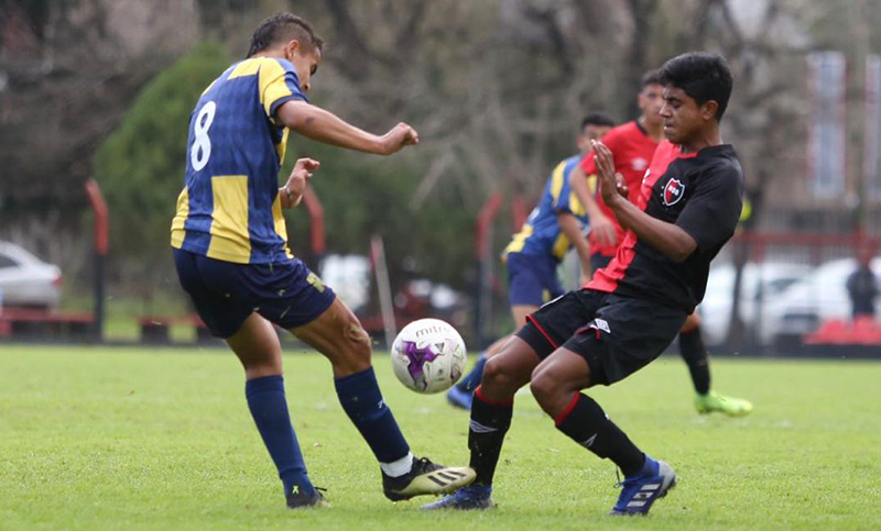 Newell’s y Central, se enfrentan en las juveniles de la Rosarina