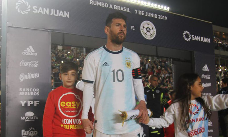 Un Messi encendido en la goleada argentina, antes de la Copa América