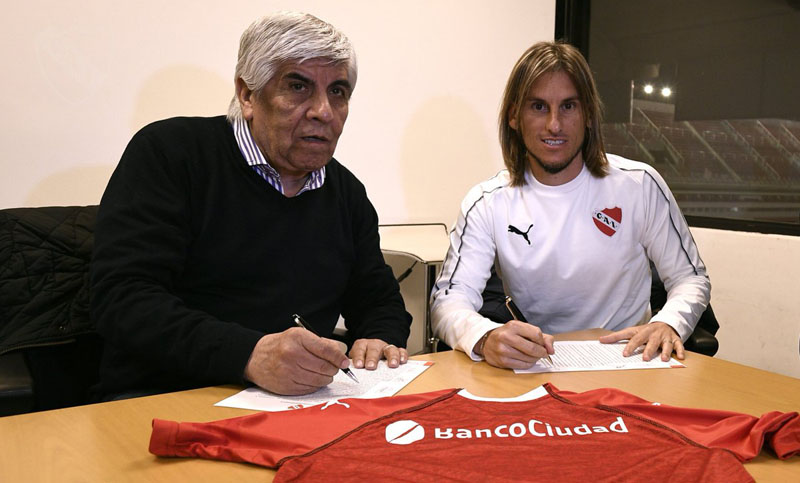 Beccacece se convirtió en el nuevo técnico de Independiente