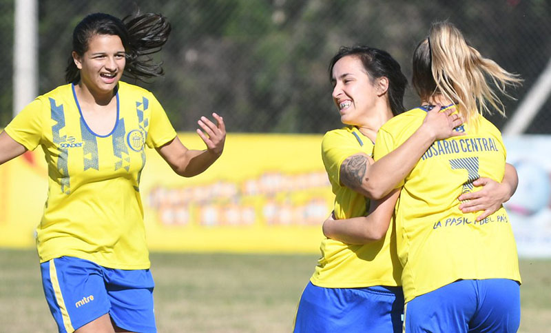 Central goleó y es finalista de la Copa Santa Fe de mujeres