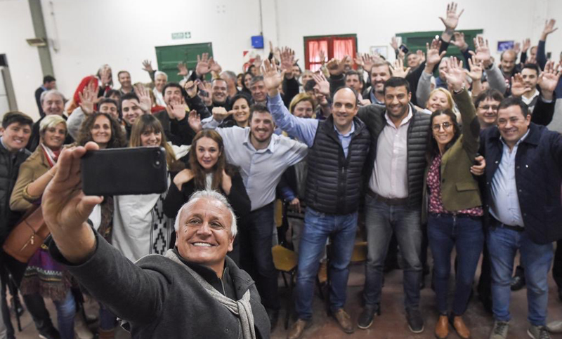 Del Sel salió a hacer campaña junto a Corral