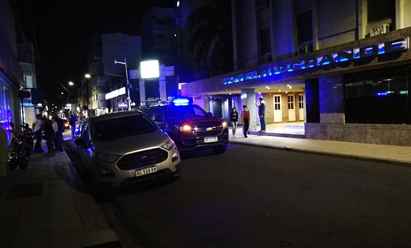 Desalojan el búnker de Cambiemos en Santa Fe por amenaza de bomba