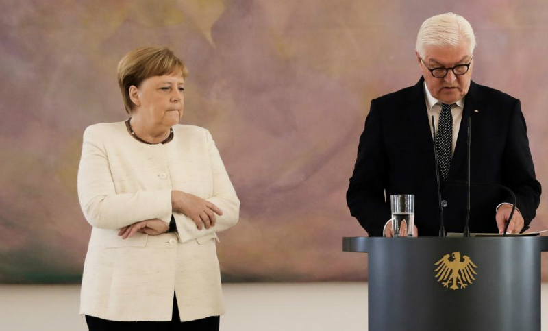 Un nuevo episodio renueva el alerta por la salud de Merkel