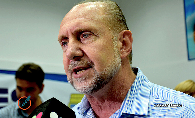 Perotti designó a su equipo para encarar la transición con el socialismo
