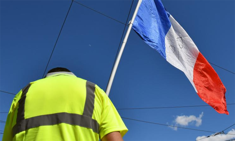 «Chalecos amarillos» planifican movilizaciones en París, Saint-Denis, Montpellier y Rouen
