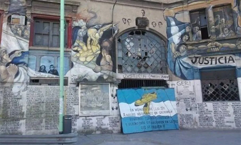 Sobrevivientes y víctimas de Cromañón buscan frenar posibles cambios al edificio del boliche
