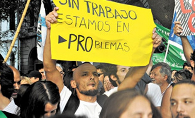 En un año se perdieron casi 270.000 empleos con las políticas de Cambiemos