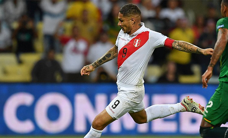 El Perú de Gareca logró sobreponerse a un mal arranque y venció a Bolivia