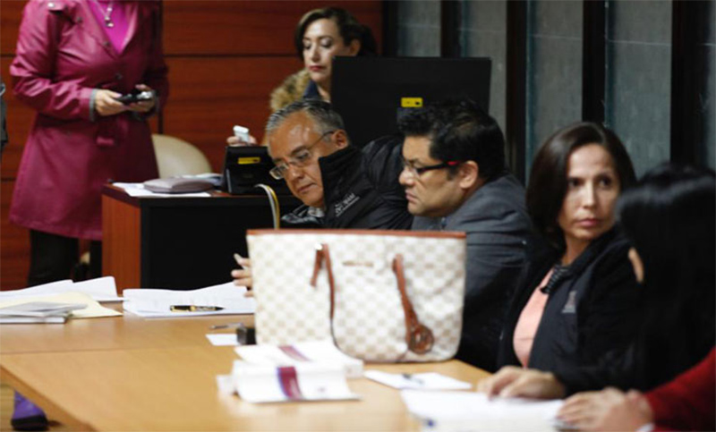 Prisión preventiva para dos ex funcionarios de gobierno en Ecuador