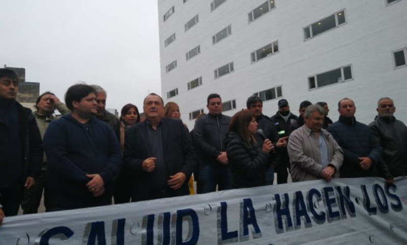 Municipales exigen recategorizaciones de trabajadores en sector de salud