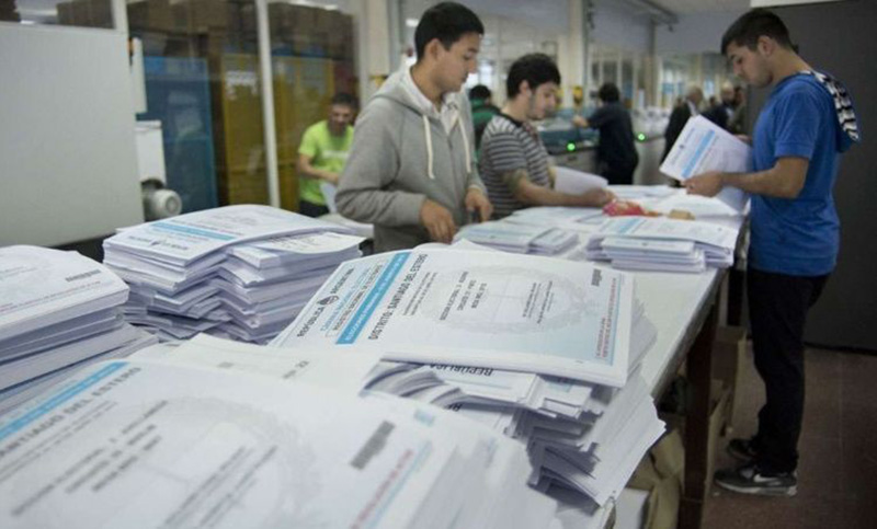 La justicia electoral prorrogó el plazo para incorporar a quienes no figuren en el padrón