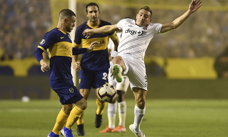 Boca dejó afuera al Paranaense y se clasificó a cuartos de final