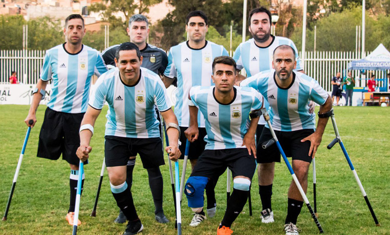 La selección de fútbol para amputados se prepara para la Copa Confederaciones