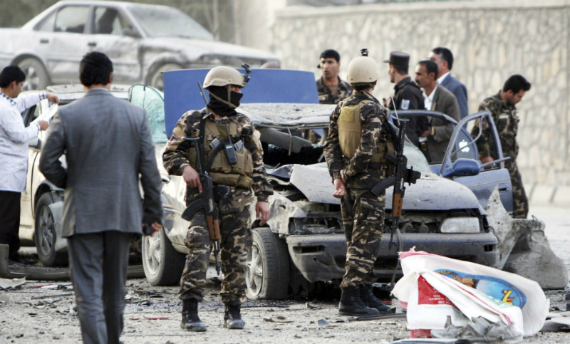 Al menos doce muertos y 120 heridos heridos por un atentado talibán en Kabul