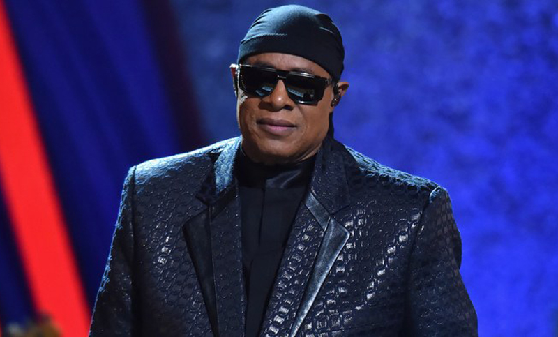 Stevie Wonder se someterá a trasplante de riñon