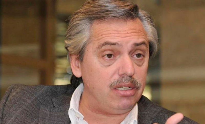 El nuevo jefe del bloque de senadores justicialista está reunido con Alberto Fernández