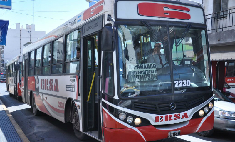 El paro de colectivos en Paraná continuará al menos hasta el lunes