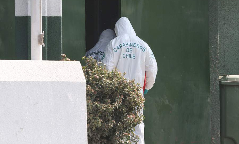 Carabineros resultaron heridos al estallar un paquete bomba