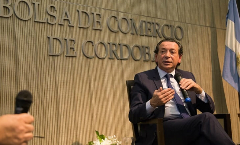 A pasos apresurados quieren imponer la reforma laboral