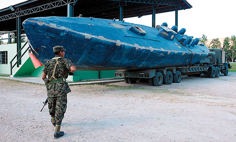 Agentes de EEUU capturan narcosubmarino en movimiento con más de una tonelada de cocaína