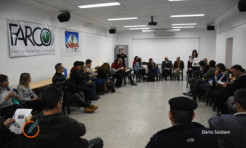 Encuentro en Rosario para «una comunicación plural y democrática»