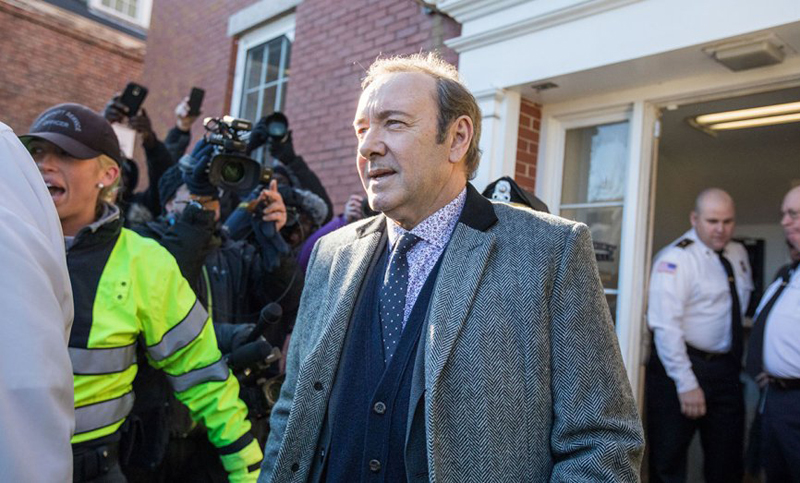 Presunta víctima de abuso retira los cargos en el juicio civil contra Kevin Spacey