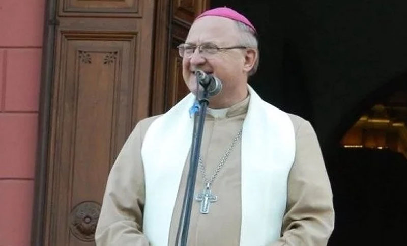 El obispo de Catamarca salió a disculparse con la dirigencia política y los movimientos feministas