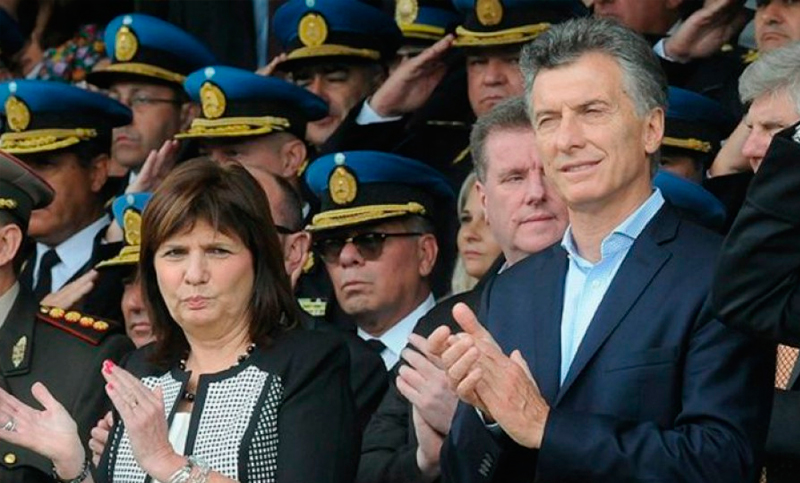 Macri encabeza un homenaje a miembros de fuerzas de seguridad caídos en cumplimiento del deber