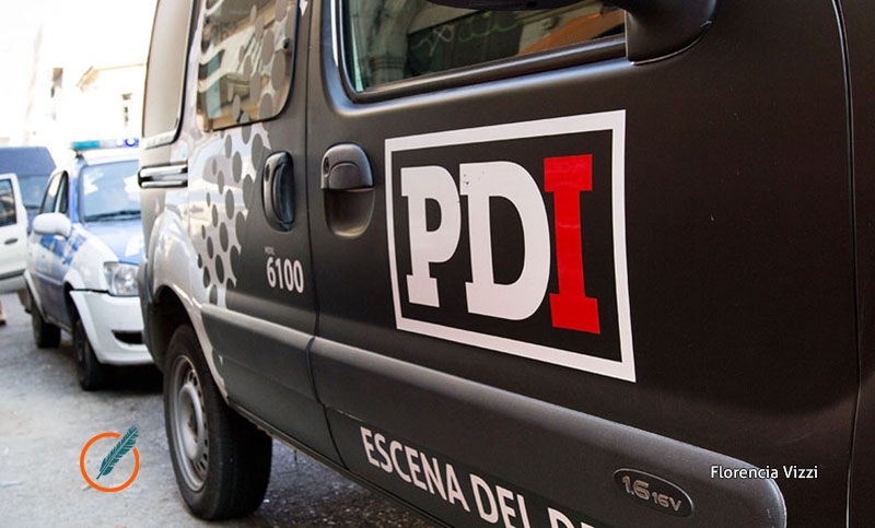 Una mujer detenida por el hallazgo de un hombre muerto bajo la cama