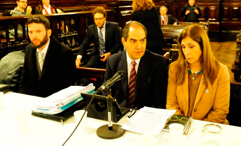 Comenzó el juicio por la muerte de Pérez Volpin y la anestesista responsabilizó al endoscopista