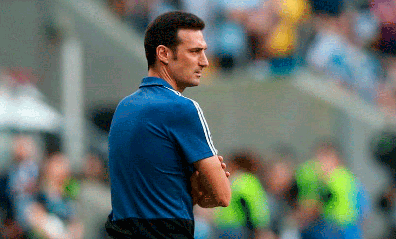 Argentina sigue entrenando con Scaloni, confirmado hasta fin de año