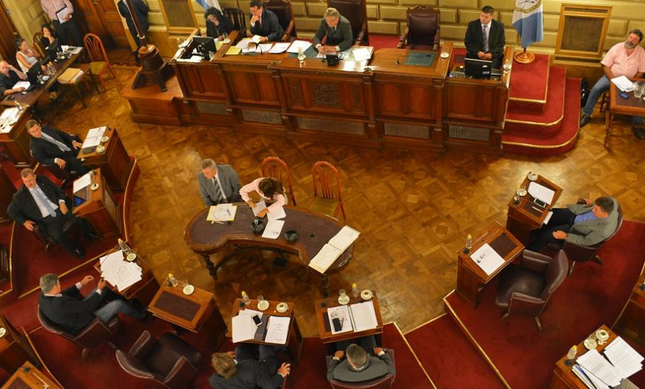 El Senado santafesino avaló la adhesión a la ley nacional de ART