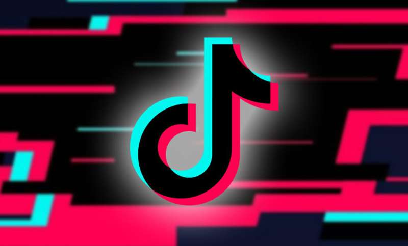 TikTok, la red social popular entre adolescentes, es investigada por usar datos de los usuarios de forma ilícita