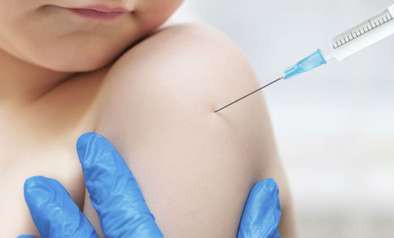 Las vacunas contra la meningitis ya se aplican en los centros de salud de Rosario  