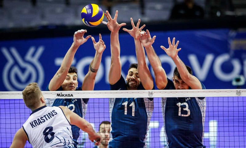 El seleccionado argentino de vóleibol recibe a Brasil en el nuevo estadio de El Calafate