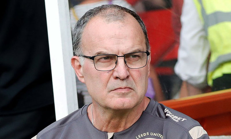 Bielsa inicia su segunda temporada al frente del Leeds de Inglaterra