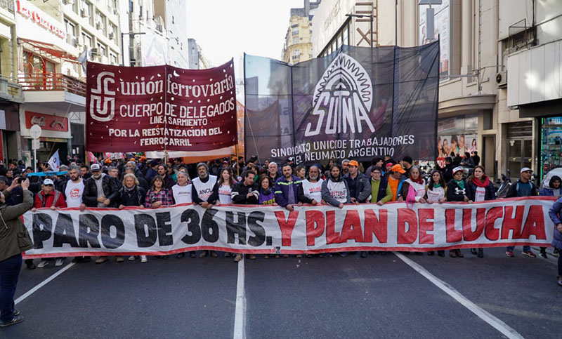 Macha a Plaza de Mayo en Buenos Aires por «salarios y empleo»