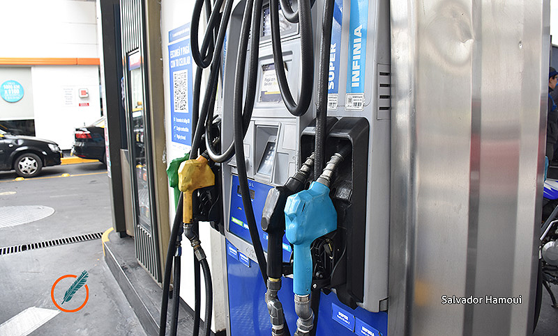 Denuncian demoras en la distribución de combustibles