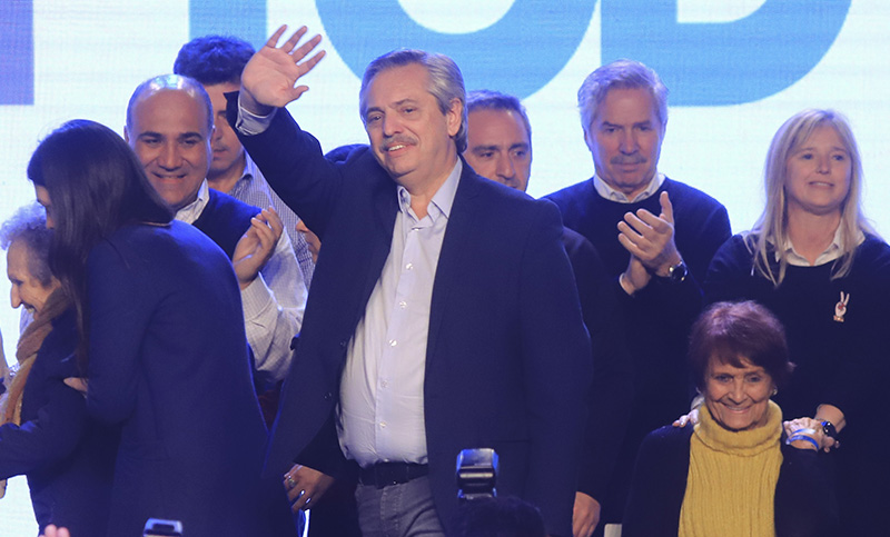 Alberto Fernández: «Vamos a construir un país distinto con un sistema federal que funcione»