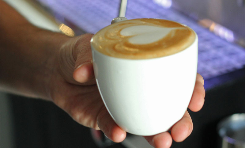 Científicos no hallan relación entre el café y la calidad del sueño
