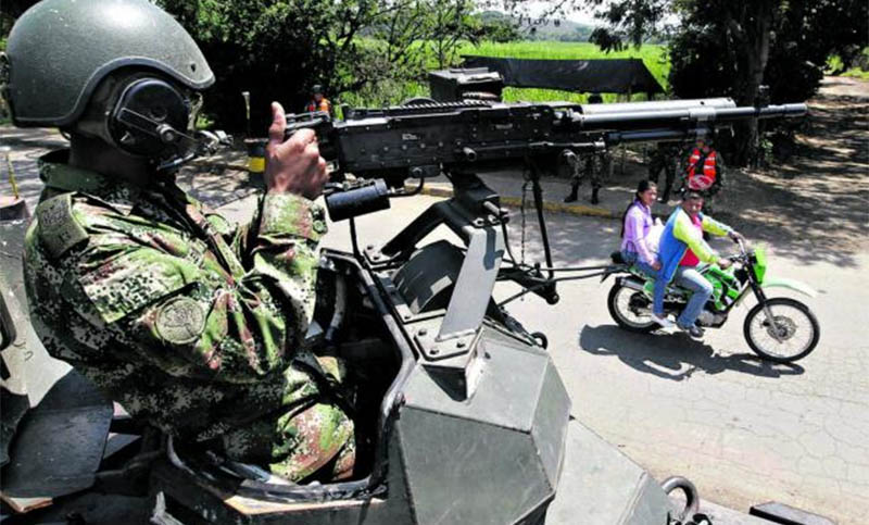 Colombia: más de 240.000 personas sin ayuda humanitaria por combates