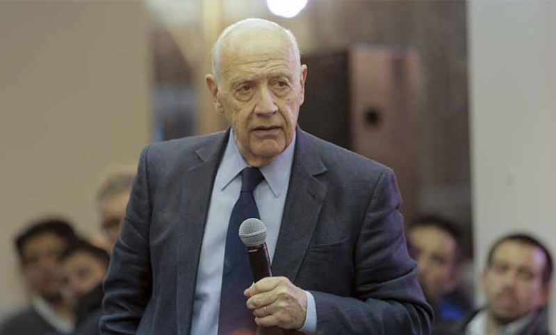 Lavagna: «Tenemos voluntad de reconstituir la brecha que tanto mal le hizo al país»
