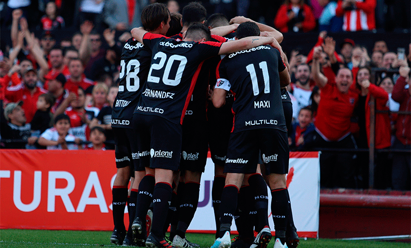 Newell’s piensa en Vélez con la tranquilidad de estar afuera de la zona roja